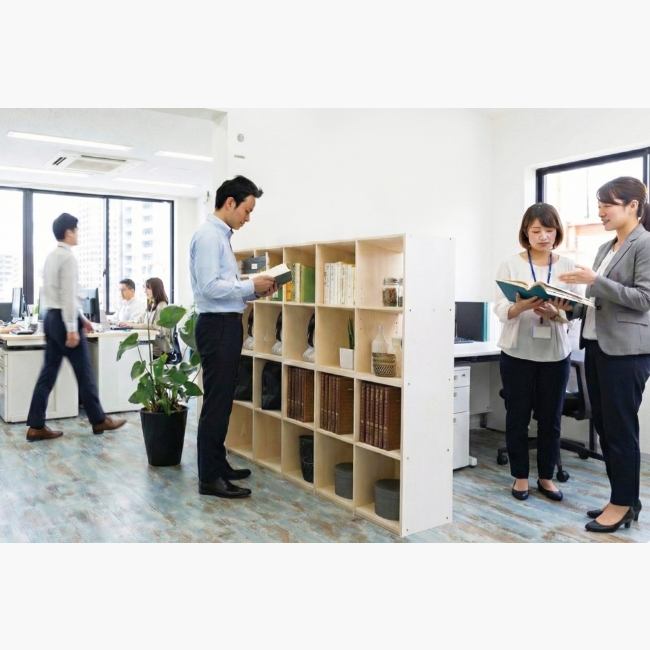壁面収納 本棚