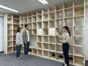 実際の色味や質感を確認する方法はありますか？