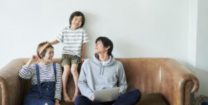 なかよし家族のリビングにはテレビ台タイプの壁面収納がおすすめ